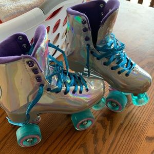 COPY - Impala Vegan Holographic Roller Skates